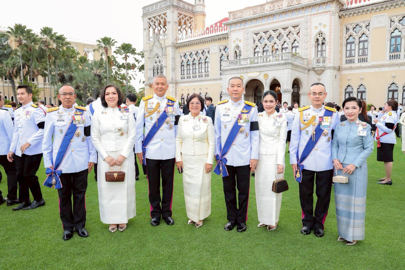 ๗๑ งานสโมสรสันนิบาตเฉลิมพระเกียรติ เนื่องในโอกาสพระราชพิธีมหามงคลเฉลิมพระชนมพรรษา ๔ รอบ สมเด็จพระนางเจ้าฯ พระบรมราชินี (๓ มิ.ย.๖๙)