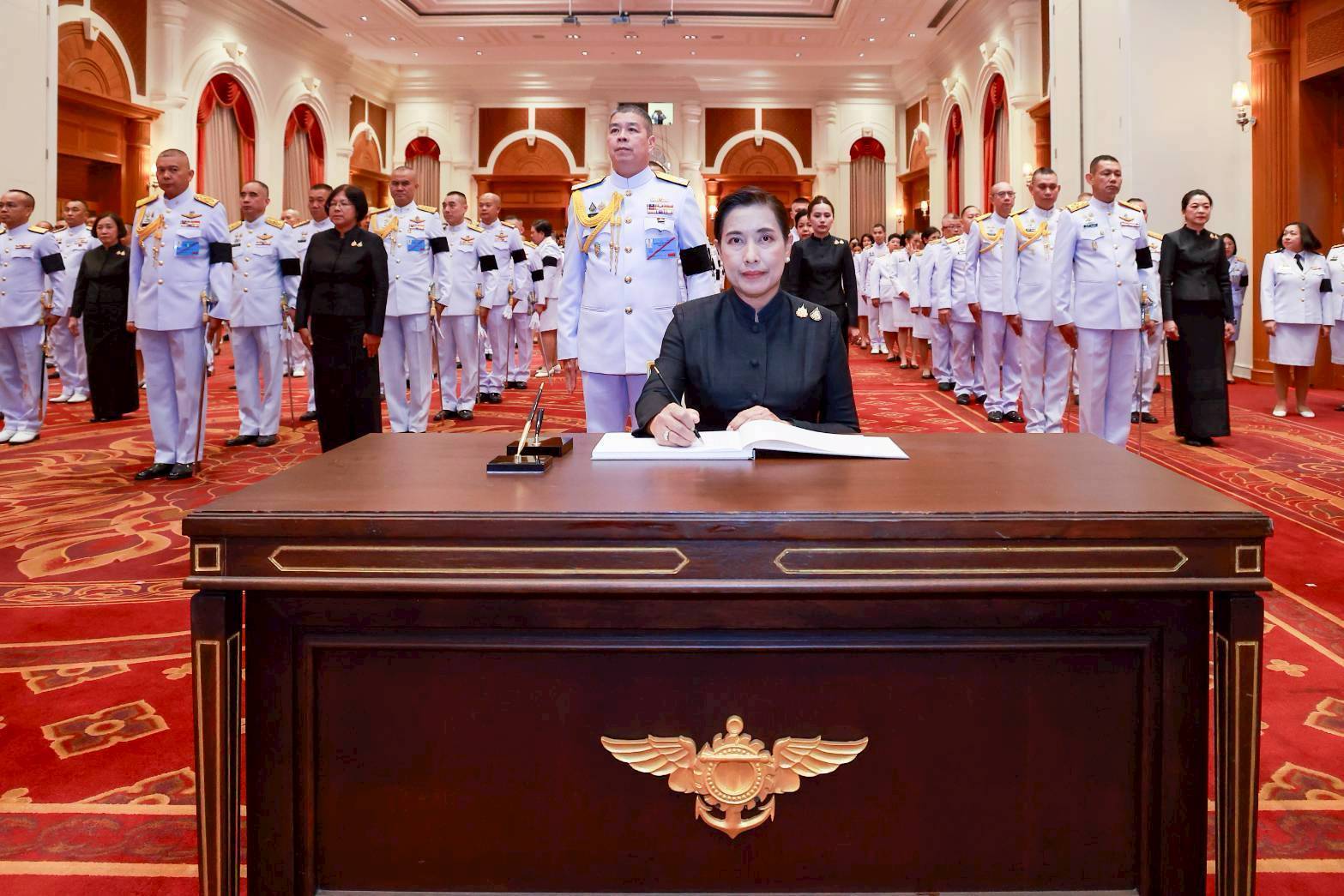 ๗๕ พิธีลงนามถวายความอาลัยสมเด็จพระเจ้าลูกเธอ เจ้าฟ้าพัชรกิติยาภา นเรนทิราเทพยวดี กรมหลวงราชสาริณีสิริพัชร มหาวัชรราชธิดา