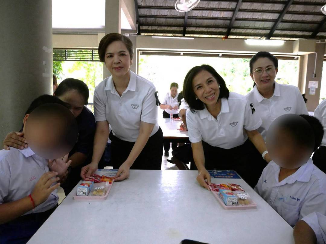 ๘๔ กิจกรรม "จิตอาสา เสบียงบุญ จากผู้ให้ถึงผู้รับ" โดยโครงการศูนย์ส่งเสริมการเรียนรู้ สมาคมภริยาข้าราชการสำนักงานปลัดกระทรวงกลาโหม
