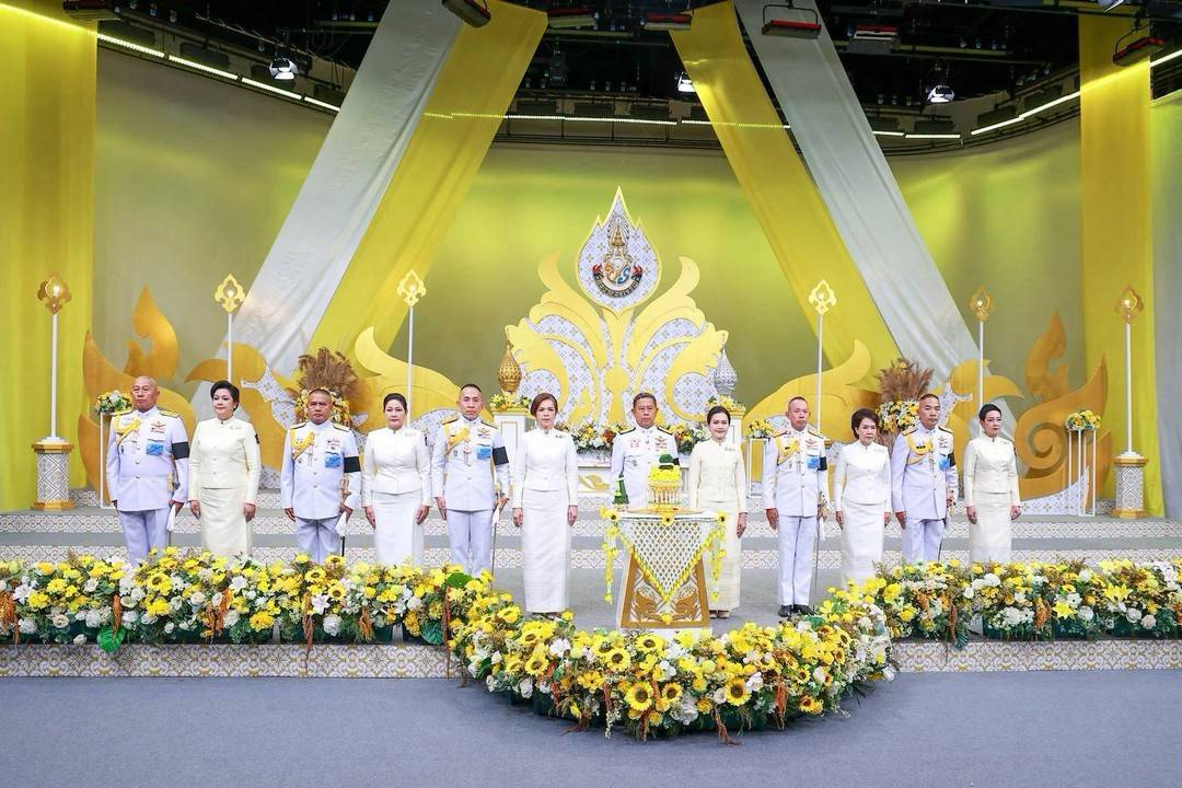 ๙๑ การบันทึกเทปโทรทัศน์อาเศียรวาทถวายพระพรชัยมงคล เนื่องในโอกาสวันเฉลิมพระชนมพรรษาพระบาทสมเด็จพระเจ้าอยู่หัว (กห.)