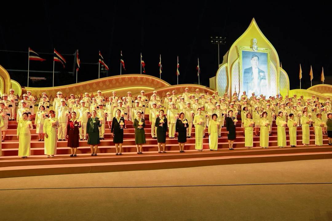 ๙๗ พิธีถวายเครื่องราชสักการะ วางพานพุ่ม และจุดเทียนถวายพระพรชัยมงคล เนื่องในโอกาสวันเฉลิมพระชนมพรรษาพระบาทสมเด็จพระเจ้าอยู่หัว (๒๘ ก.ค.๖๙)