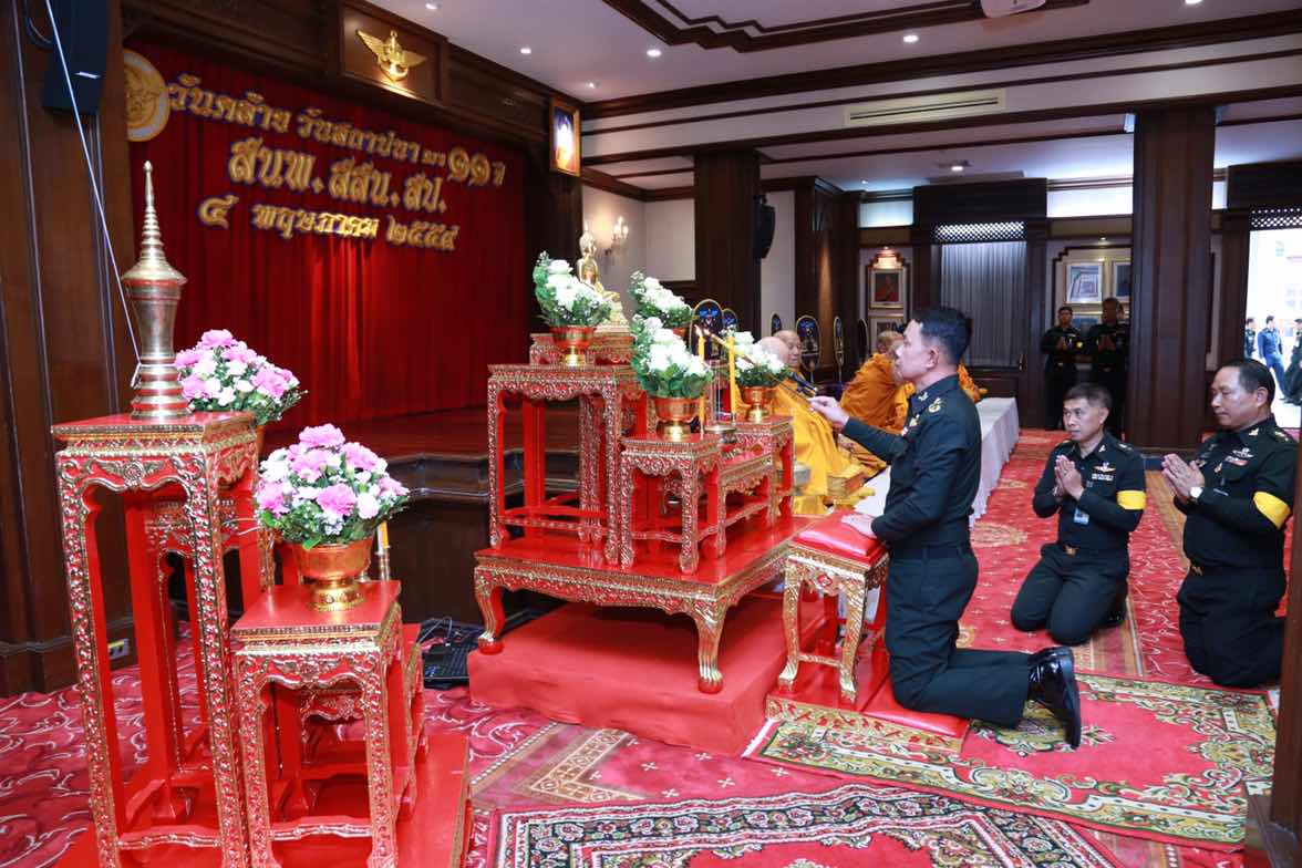 099 ปลัดกระทรวงกลาโหมและนายกสมาคมภริยาเป็นประธานในพิธีวันสถาปนา สำนักงานแพทย์ ฯ ครบ 11ปี
