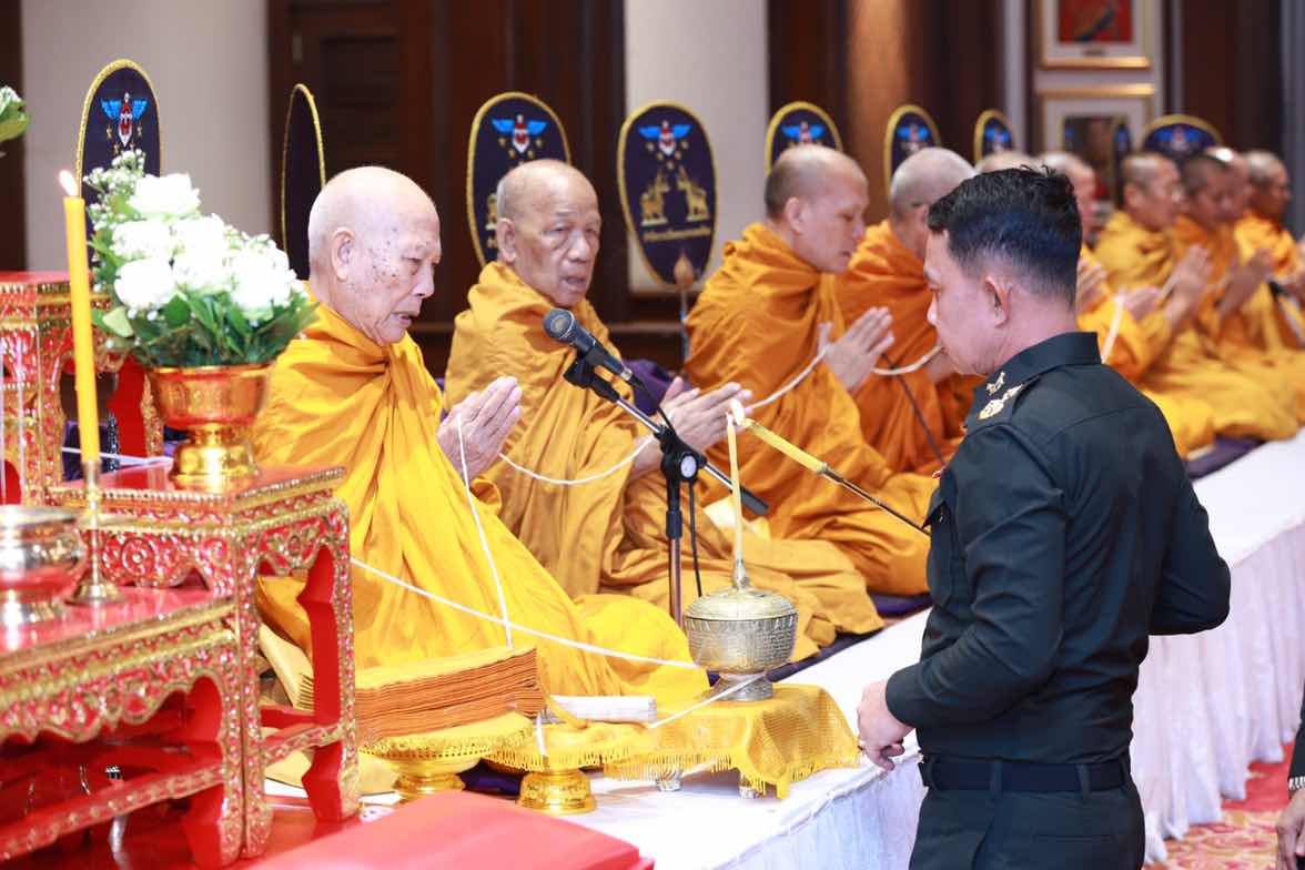 099 ปลัดกระทรวงกลาโหมและนายกสมาคมภริยาเป็นประธานในพิธีวันสถาปนา สำนักงานแพทย์ ฯ ครบ 11ปี