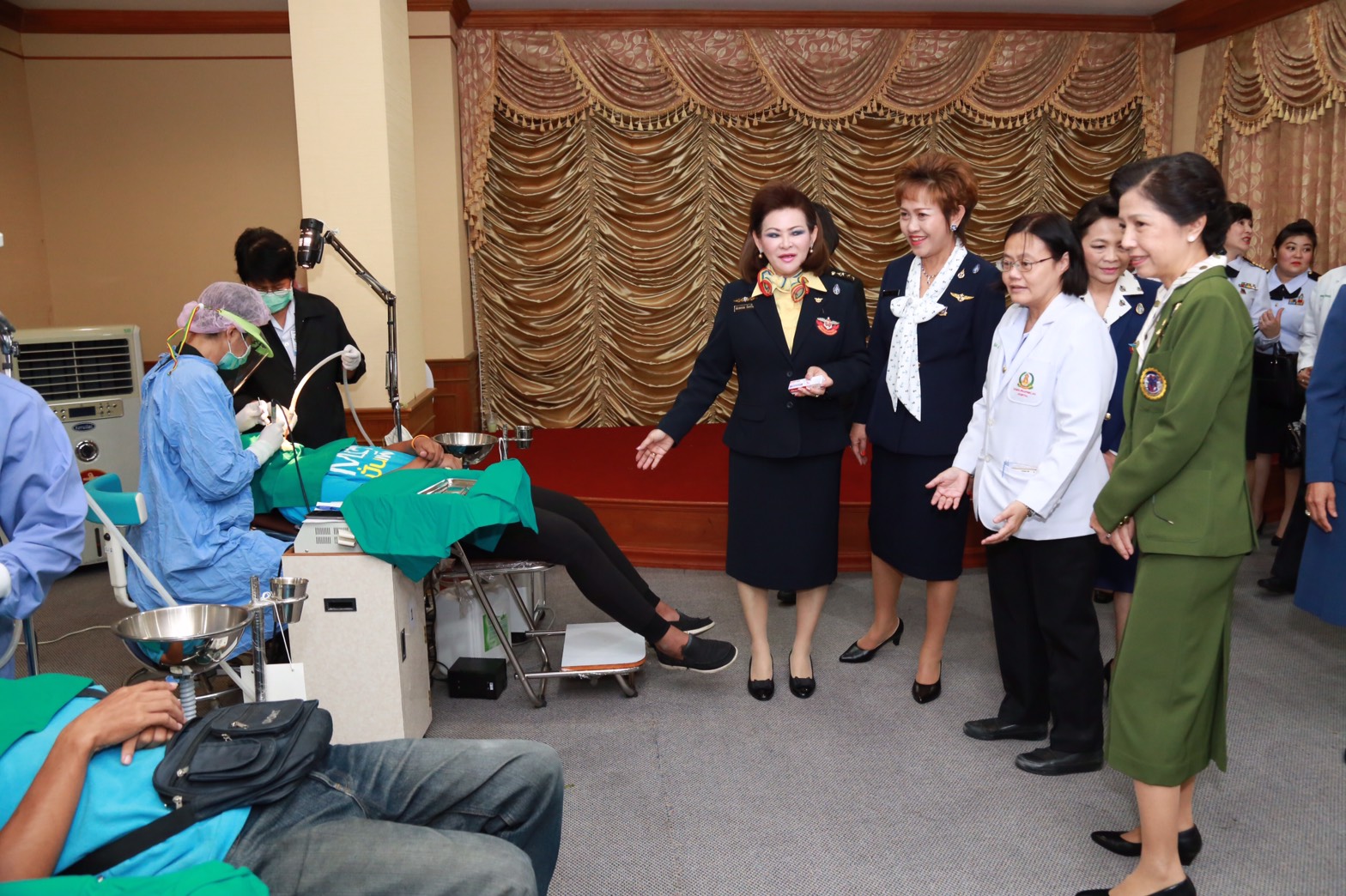 124 สมาคมแม่บ้านเหล่าทัพ ร่วมจัดกิจกรรมเฉลิมพระเกียรติสมเด็จพระนางเจ้าฯพระบรมราชินีนาถ เนื่องในโอกาส มหามงคลเฉลิมพระชนมพรรษา ๘๔ พรรษา