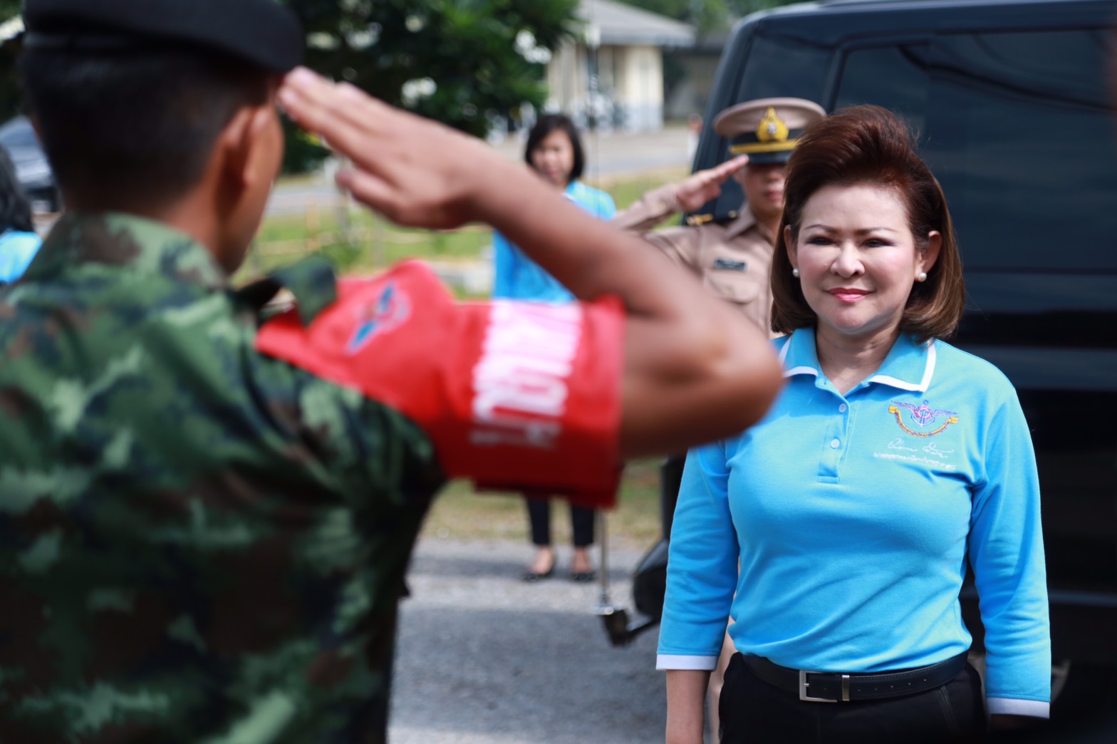 142 นายกสมาคมภริยาฯ นำคณะกรรมการสมาคมภริยาฯ ตรวจเยี่ยมโครงการศูนย์ส่งเสริมความรู้สู่อนาคต ของ ศูนย์อำนวยการสร้างอาวุธ จังหวัดลพบุรี