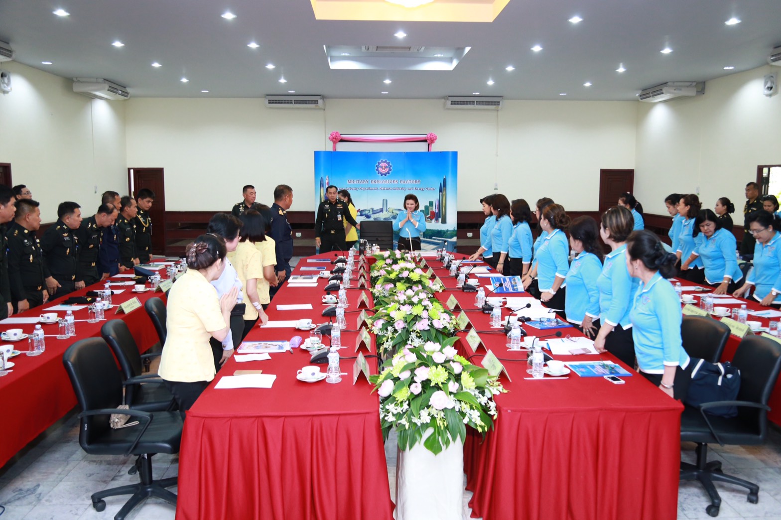 147 นายกสมาคมภริยาฯ นำคณะกรรมการสมาคมภริยาฯ เข้าตรวจเยี่ยมโครงการ ๔+๑ ของสมาคมภริยาฯ ของ โรงงานวัตถุระเบิดทหาร จังหวัดนครสวรรค์