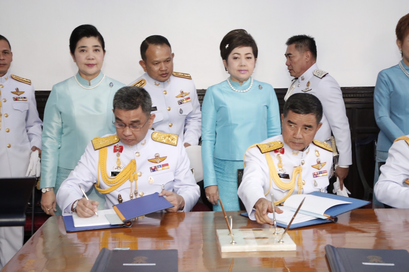 094 เมื่อวันเสาร์ที่ 12 สิงหาคม 2560 เวลา 08.00 น. นายกสมาคมภริยาฯ พร้อมด้วยคณะกรรมการฯ ร่วม...