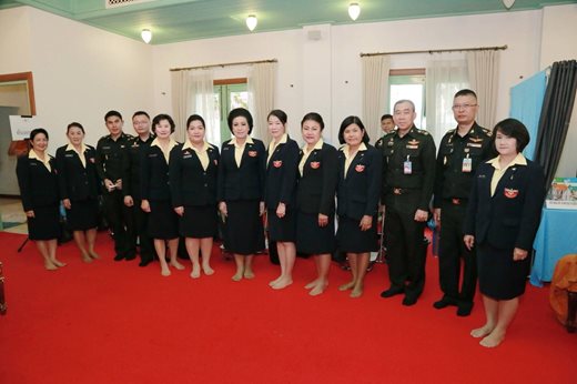 ๐๖๒ เมื่อวันที่ ๒๖ เมษายน ๒๕๖๑ นายกสมาคมภริยาฯ เป็นประธานในพิธีสงฆ์ โครงการบริบาลพระภิกษุสงฆ์ ในวัดใกล้กระทรวงกลาโหมและ สป. (ศรีสมาน) เพื่อถวายเป็นพระราชกุศลแด่ พระบาทสมเด็จพระปรมินทรมหาภูมิพลอดุลยเดช บรมนาถบพิตร ณ วัดเทพศิรินทราวาสราชวรวิหาร กรุงเทพฯ