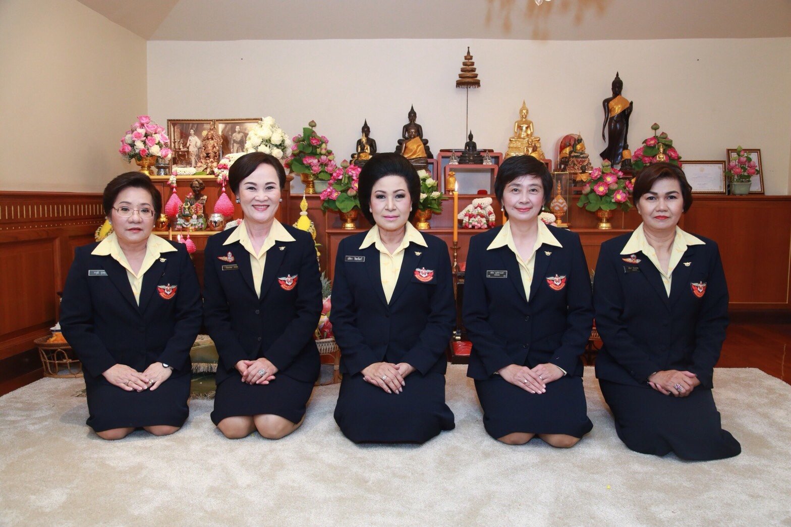 ๐๑๒ เมื่อวันที่ ๙ พฤศจิกายน ๒๕๖๐ นายกสมาคมภริยาฯ เป็นประธานจัดงานวันคล้ายวันสถาปนาสมาคมฯ ครบรอบ ๒๗ ปี ณ ที่ทำการสมาคมฯ (ตึกโดม) ภายในกรมการพลังงานทหาร ศูนย์การอุตสาหกรรมป้องกันประเทศและพลังงานทหาร เขตราชเทวี และ ห้องพินิตประชานาถในศาลาว่าการกลาโหม