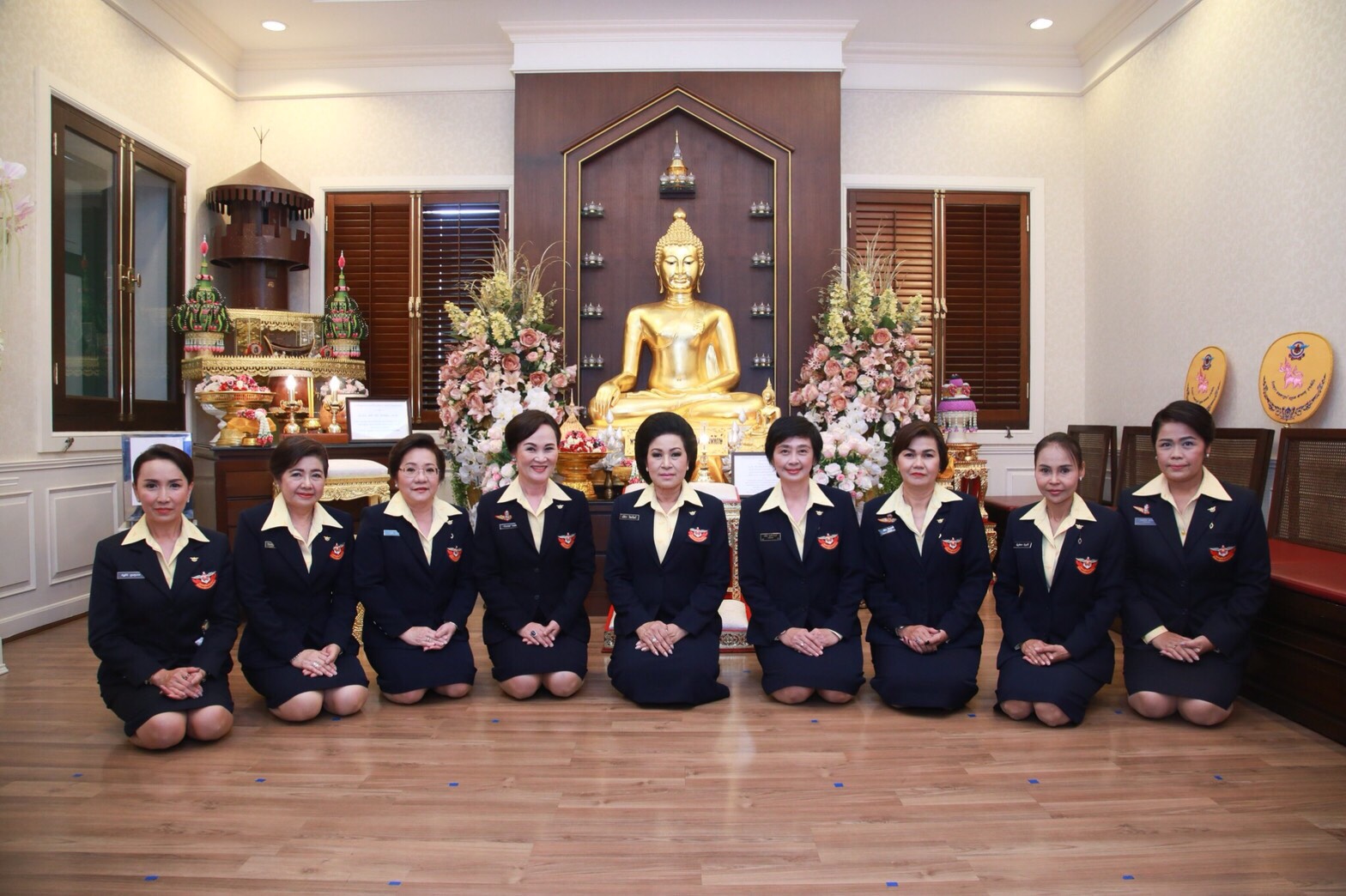 ๐๑๒ เมื่อวันที่ ๙ พฤศจิกายน ๒๕๖๐ นายกสมาคมภริยาฯ เป็นประธานจัดงานวันคล้ายวันสถาปนาสมาคมฯ ครบรอบ ๒๗ ปี ณ ที่ทำการสมาคมฯ (ตึกโดม) ภายในกรมการพลังงานทหาร ศูนย์การอุตสาหกรรมป้องกันประเทศและพลังงานทหาร เขตราชเทวี และ ห้องพินิตประชานาถในศาลาว่าการกลาโหม