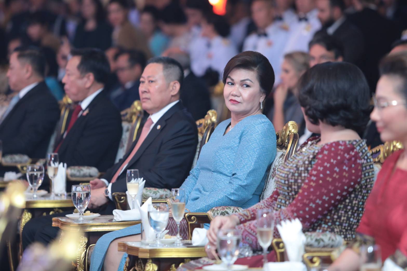 015 เมื่อวันที่ ๑๗ ตุลาคม ๒๕๖๒ นายกสมาคมภริยาฯ ร่วมงานเลี้ยงรับรองเนื่องในวันตำรวจ ณ สโมสรสำนักงานตำรวจแห่งชาติ ถ.วิภาวดี-รังสิต กรุงเทพ