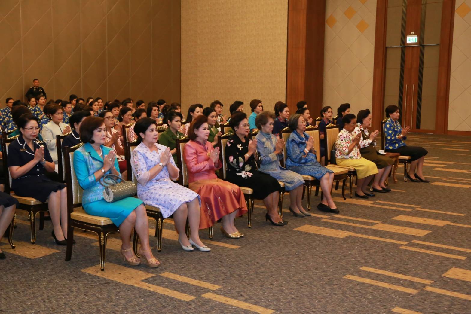 026 เมื่อวันที่ ๘ พฤศจิกายน ๒๕๖๒ นายกสมาคมภริยาฯ เป็นประธาน จัดงานวันคล้ายวันสถาปนาสมาคมภริยาข้าราชการสำนักงานปลัดกระทรวงกลาโหม (๙ พฤศจิกายน) ครบรอบปีที่ ๒๙ ณ สำนักงานปลัดกระทรวงกลาโหม (พื้นที่ถนนศรีสมาน) จ.นนทบุรี