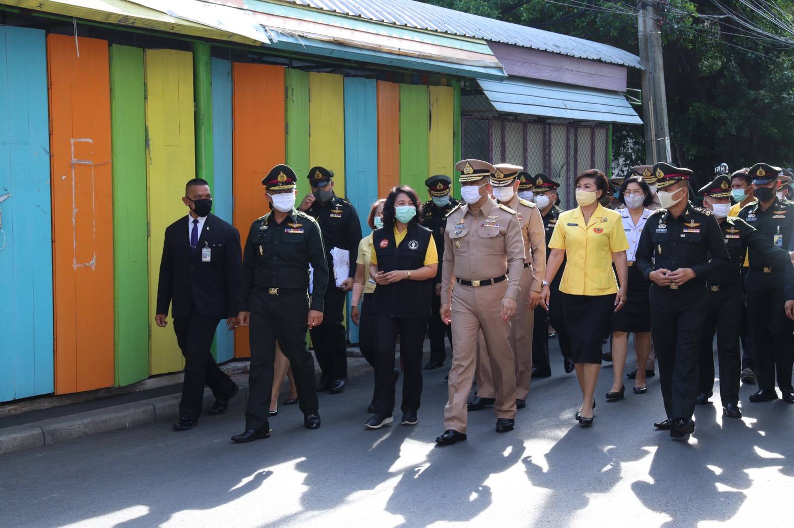 084 เมื่อวันที่ ๒๒ พฤษภาคม ๒๕๖๓ คุณรมิดา อินทรเจริญ นายกสมาคมภริยาข้าราชการสำนักงานปลัดกระทรวงกลาโหม