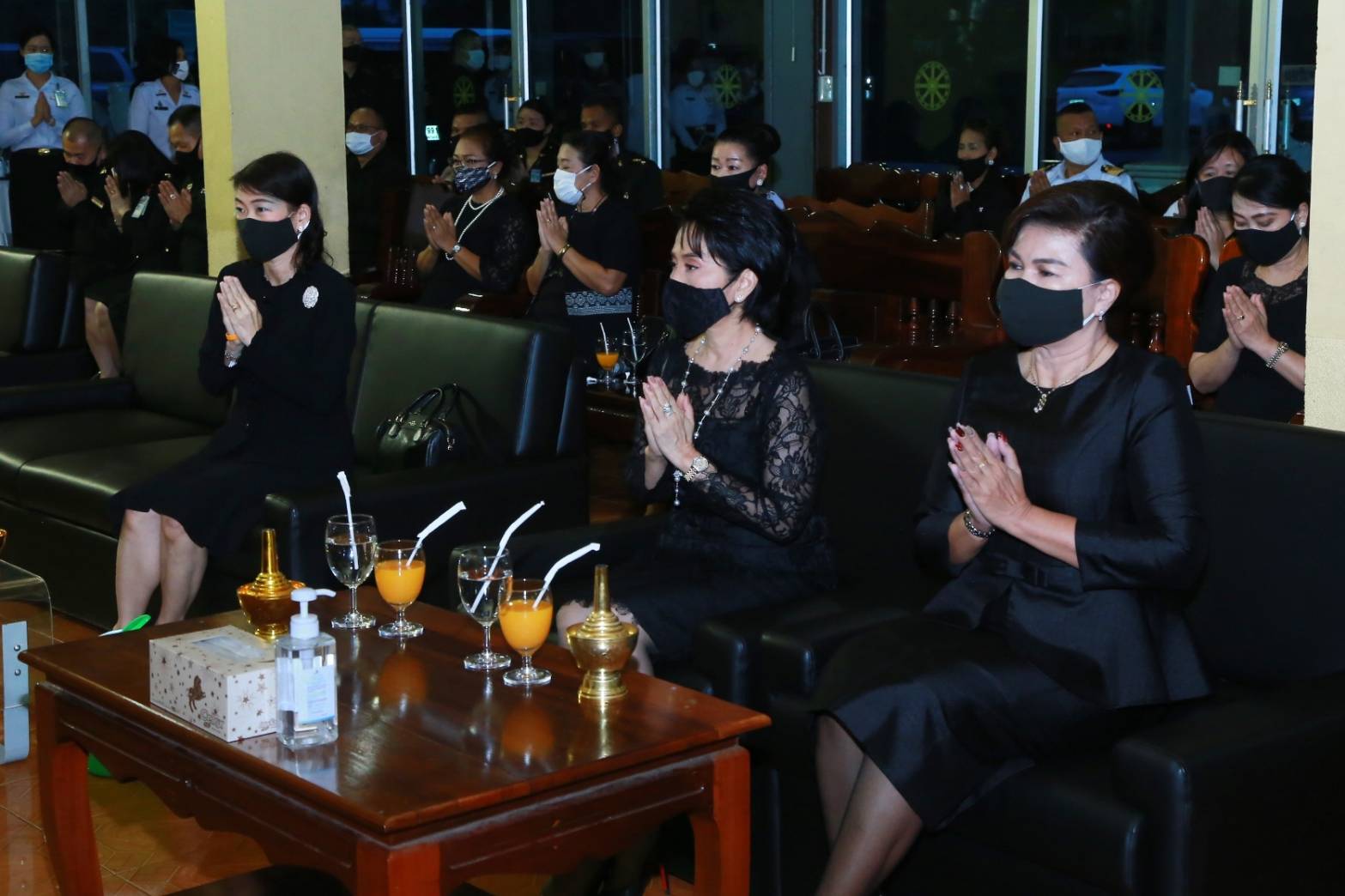 095 เมื่อวันศุกร์ที่ ๒๔ กรกฎาคม ๒๕๖๓ สมาคมภริยาข้าราชการสำนักงานปลัดกระทรวงกลาโหมเป็นเจ้าภาพสวดพระอภิธรรม