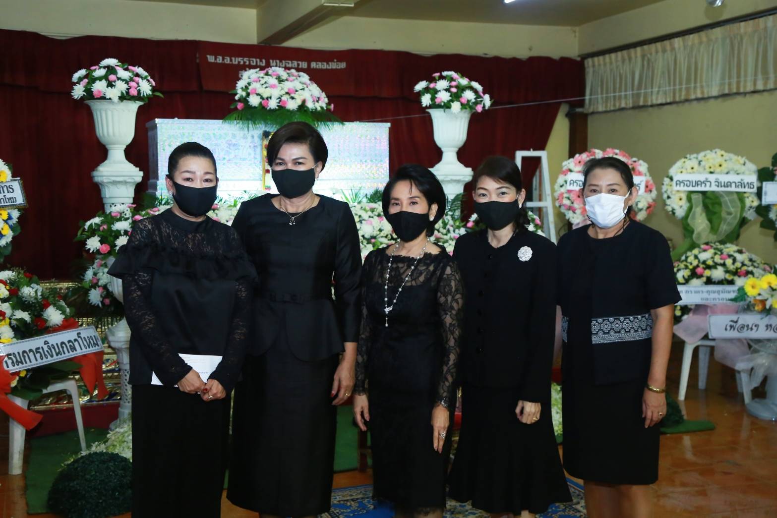 095 เมื่อวันศุกร์ที่ ๒๔ กรกฎาคม ๒๕๖๓ สมาคมภริยาข้าราชการสำนักงานปลัดกระทรวงกลาโหมเป็นเจ้าภาพสวดพระอภิธรรม