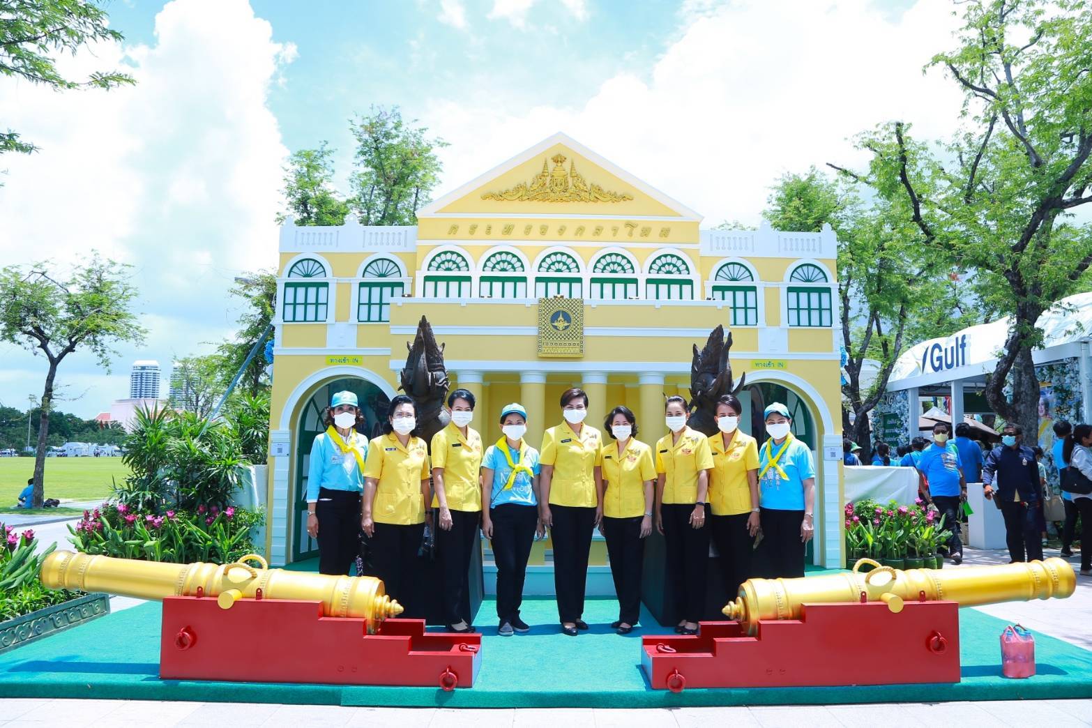 106 เมื่อวันพุธที่ ๑๒ สิงหาคม ๒๕๖๓ คุณรมิดา อินทรเจริญ นายกสมาคมภริยาข้าราชการสำนักงานปลัดกระทรว...