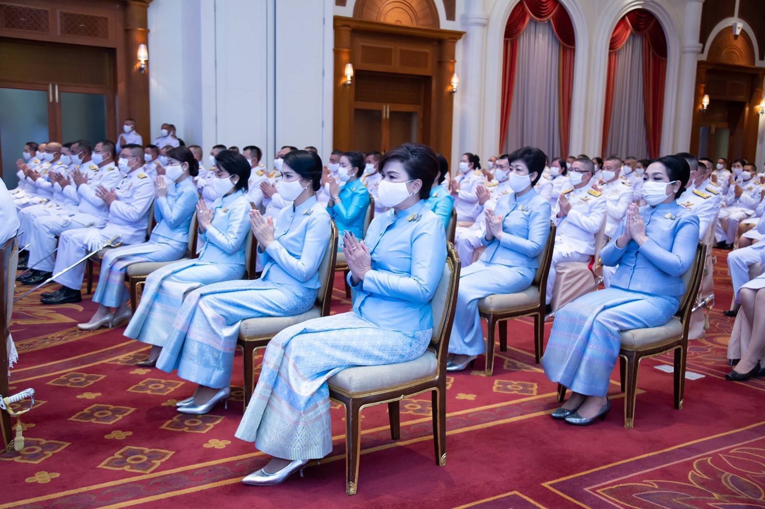 102 เมื่อวันจันทร์ที่ ๑๐ สิงหาคม ๒๕๖๓ คุณรมิดา อินทรเจริญ นายกสมาคมภริยาข้าราชการสำนักงานปลัดกระทรวงกลาโหม พร้อมด้วยคณะกรรมการสมาคมฯ