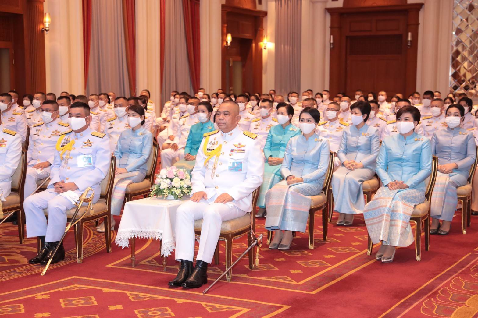 102 เมื่อวันจันทร์ที่ ๑๐ สิงหาคม ๒๕๖๓ คุณรมิดา อินทรเจริญ นายกสมาคมภริยาข้าราชการสำนักงานปลัดกระทรวงกลาโหม พร้อมด้วยคณะกรรมการสมาคมฯ