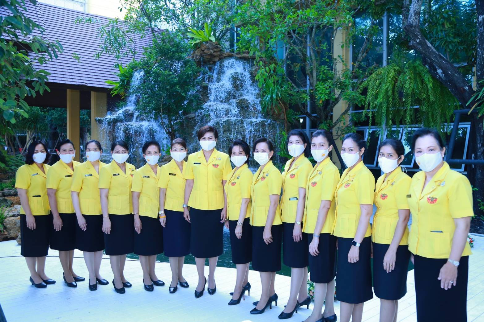 109 เมื่อวันพฤหัสบดีที่ ๓ กันยายน ๒๕๖๓ คุณรมิดา อินทรเจริญ นายกสมาคมภริยาข้าราชการสำนักงานปลัดกระทรวงกลาโหม พร้อมด้วยคณะกรรมการสมาคมฯ ร่วมงานวันคล้ายวันสถาปนากรมเทคโนโลยีสารสนเทศและอวกาศกลาโหม ครบรอบปีที่ ๒๕ ณ อาคารสำนักงานปลัดกระทรวงกลาโหม พื้นที่ศรีสมาน จ.นนทบุรี