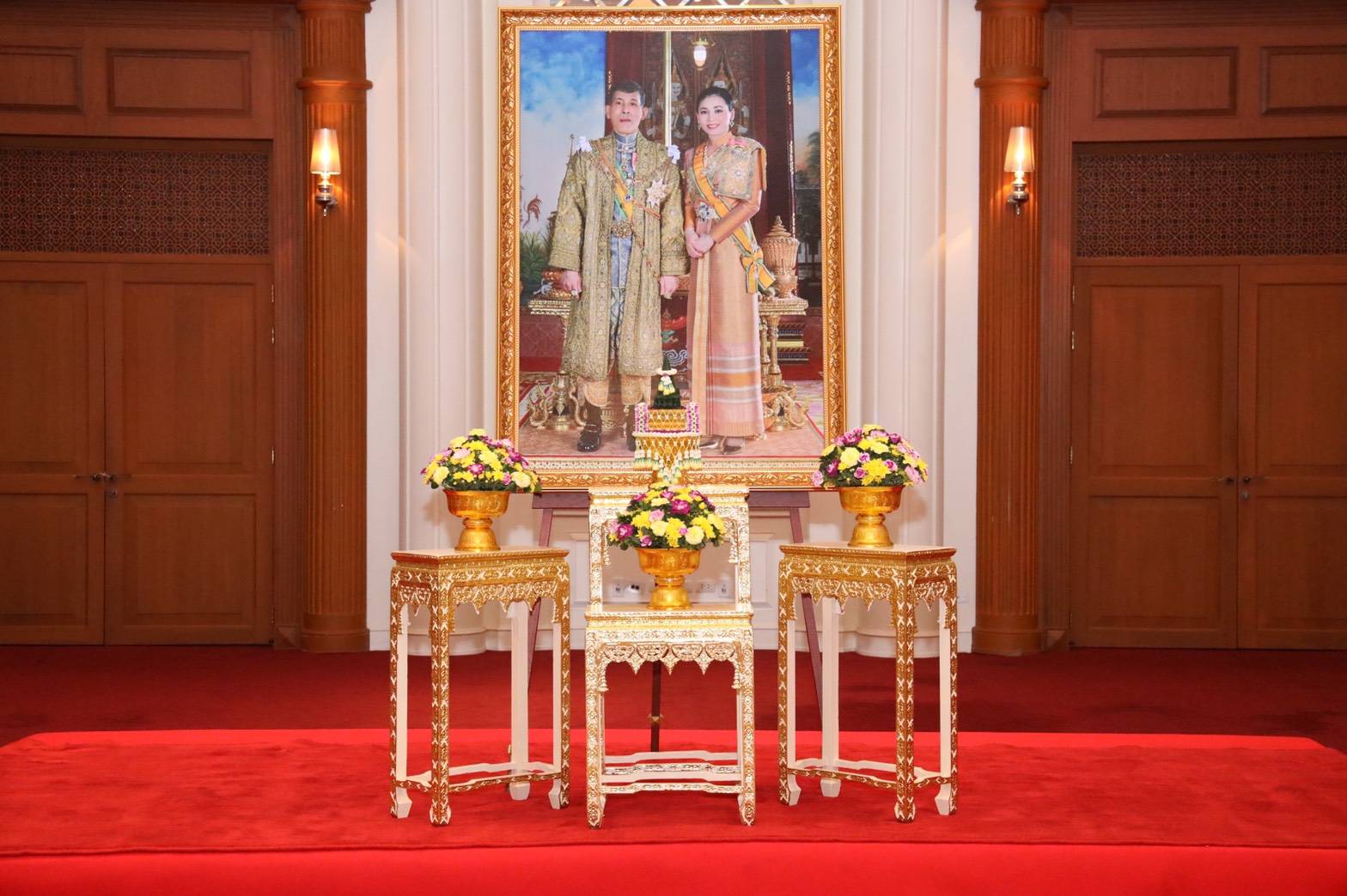 086 เมื่อวันจัน​ทร์ที่​ ๑​ มิถุนายน​ ๒๕๖๓​ คุณร​มิ​ดา​ อินทร​เจริญ​ นายก​สมาคม​ภริยา ข้าราชการ​สำ...