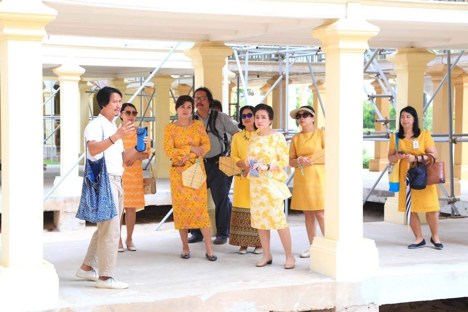 ๐๖๗ เมื่อวันที่ ๒ - ๕ เมษายน ๒๕๖๒ นายกสมาคมภริยาฯ พร้อมด้วยคณะกรรมการฯ ให้การต้อนรับคณะภริยาปลัดกระทรวงกลาโหมกลุ่มประเทศอาเซียนและประเทศคู่เจรจา ที่มาร่วมงาน ASEAN Defence Senior Officials' Meeting and ASEAN Defence Senior Officials' Meeting-Plus ณ โรงแรมดุสิตธานี หัวหิน อ.ชะอำ จ.เพชรบุรี