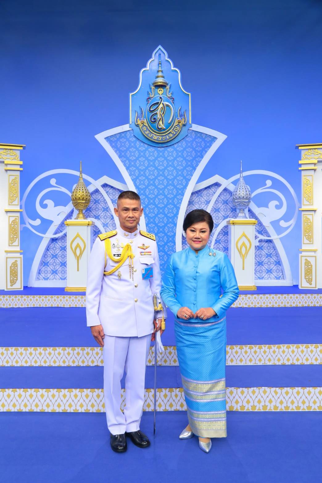 ๑๐๖ เมื่อวันที่ ๖ สิงหาคม ๒๕๖๒ พล.อ.ณัฐ อินทรเจริญ ปลัดกระทรวงกลาโหม พร้อมด้วย คุณรมิดา อินทรเจริญ นายกสมาคมภริยาฯ นำคณะนายทหารชั้นผู้ใหญ่พร้อมภริยา บันทึกเทปโทรทัศน์อาเศียรวาท ถวายพระพรชัยมงคล เนื่องในโอกาสมหามงคลเฉลิมพระชนมพรรษา สมเด็จพระนางเจ้าสิริกิติ์ พระบรมราชินีนาถ พระบรมราชชนนีพันปีหลวง ณ สถานีวิทยุโทรทัศน์แห่งประเทศไทย (สสท.) ถ.วิภาวดี-รังสิต กรุงเทพฯ