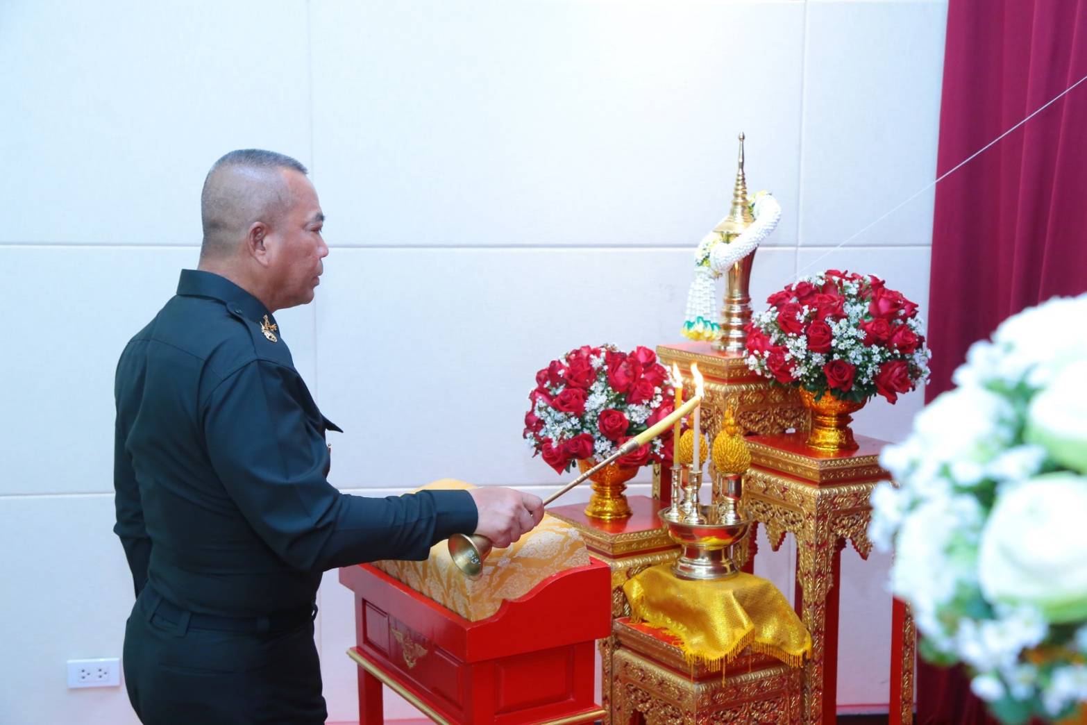 ๐๙๒ เมื่อวันที่ ๑ กรกฎาคม ๒๕๖๒ คุณรมิดา อินทรเจริญ นายกสมาคมภริยาฯ พร้อมด้วยคณะกรรมการสมาคมฯ ร่วมงานวันคล้ายวันสถาปนา สำนักงานสนับสนุน สำนักงานปลัดกระทรวงกลาโหม ครบรอบปีที่ ๑๐ และสำนักโยธาธิการ สำนักงานสนับสนุน สำนักงานปลัดกระทรวงกลาโหม ครบรอบปีที่ ๒๙