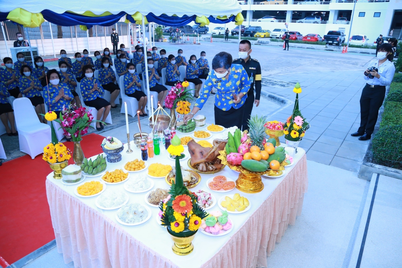 ๐๑๕ งานที่ระลึกวันคล้ายวันสถาปนาสมาคมภริยาข้าราชการสำนักงานปลัดกระทรวงกลาโหม ครบรอบปีที่ ๓๐