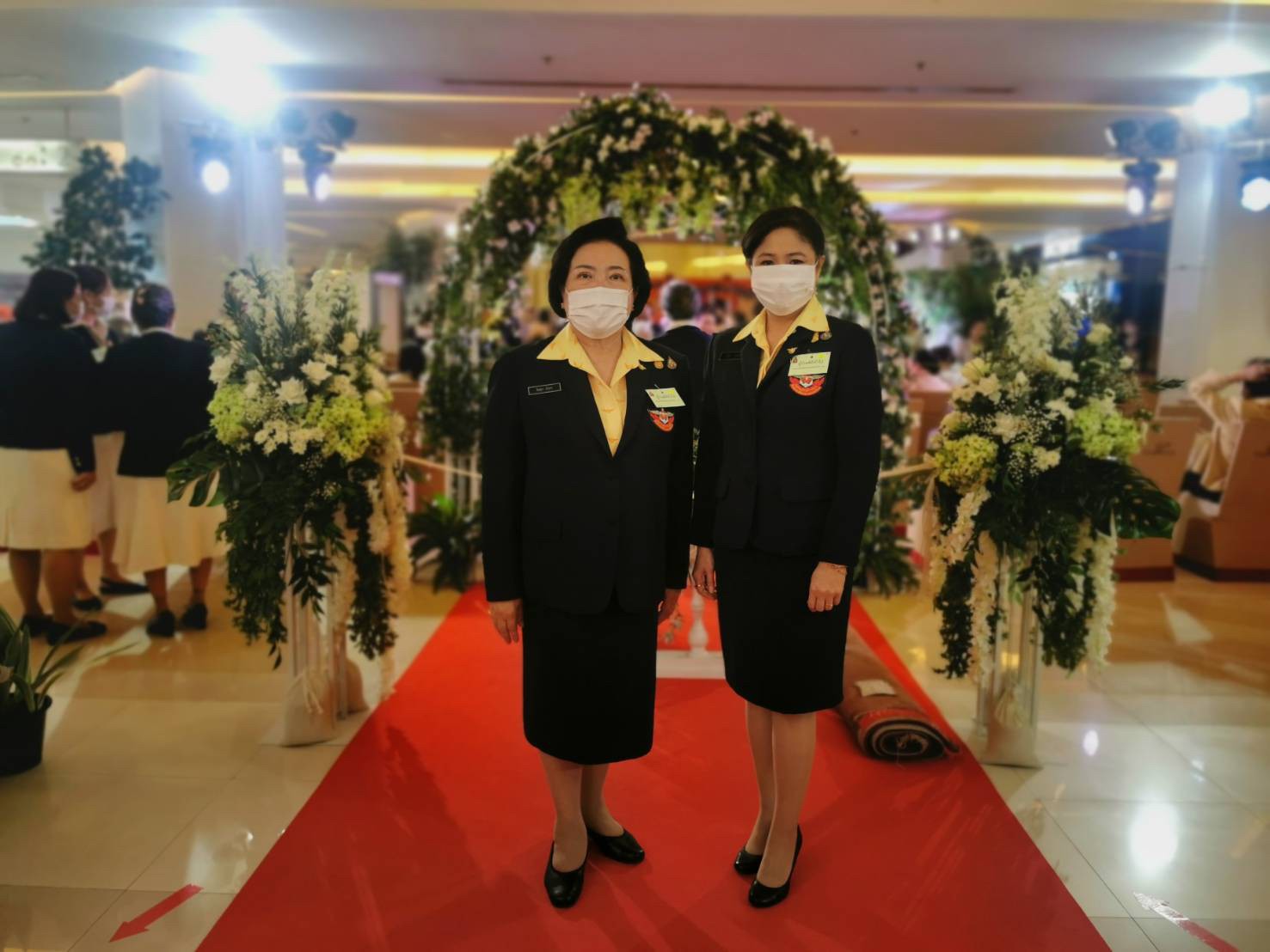 ๐๑๖ คณะกรรมการสมาคมภริยาข้าราชการสำนักงานปลัดกระทรวงกลาโหม ร่วมรับเสด็จ