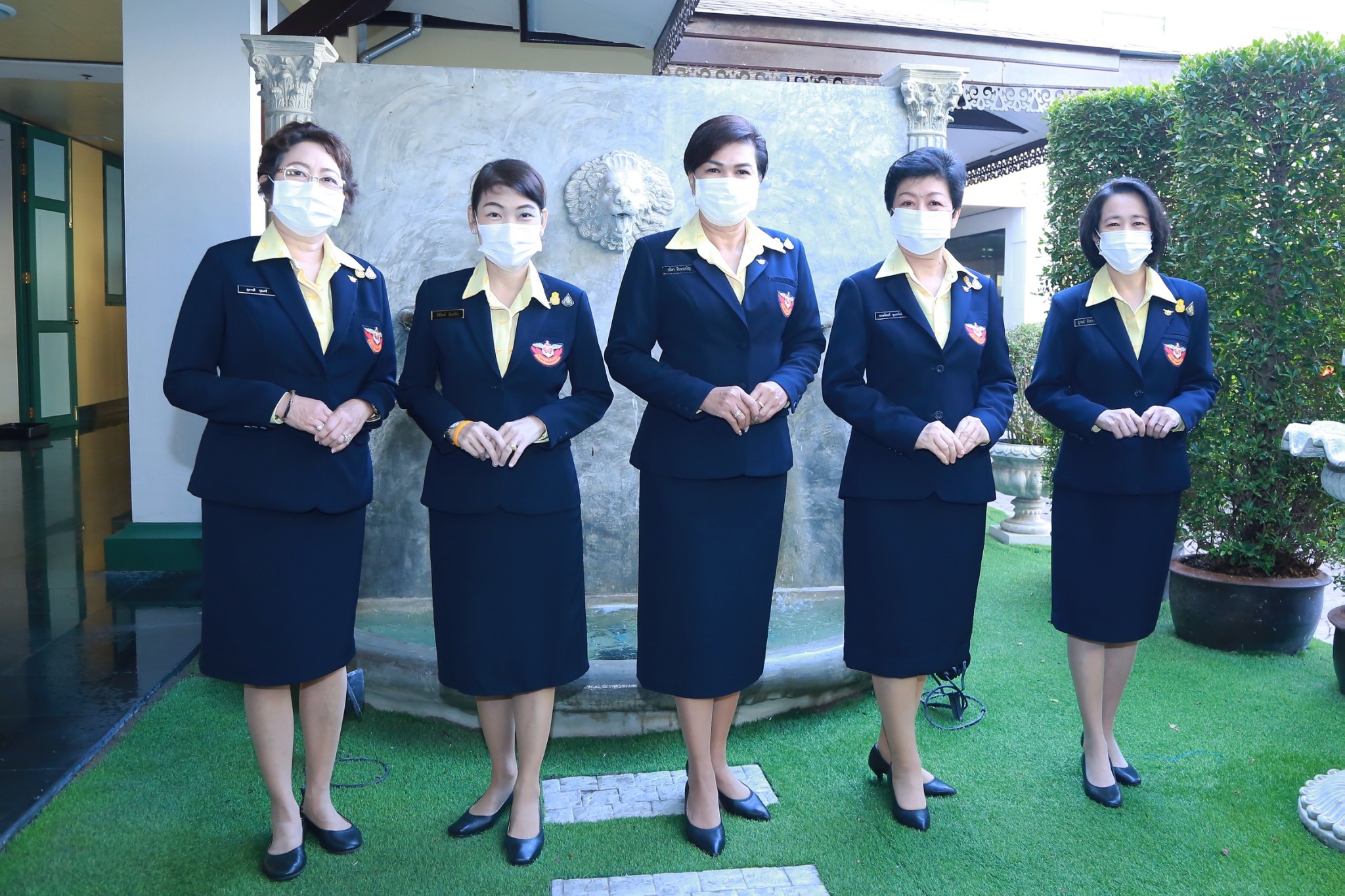 ๐๓๗ นายกสมาคมฯ เข้าร่วมถวายแจกันดอกไม้และลงนามถวายพระพร สมเด็จพระกนิษฐาธิราชเจ้า กรมสมเด็จพระเทพรัตนราชสุดาฯ สยามบรมราชกุมารี