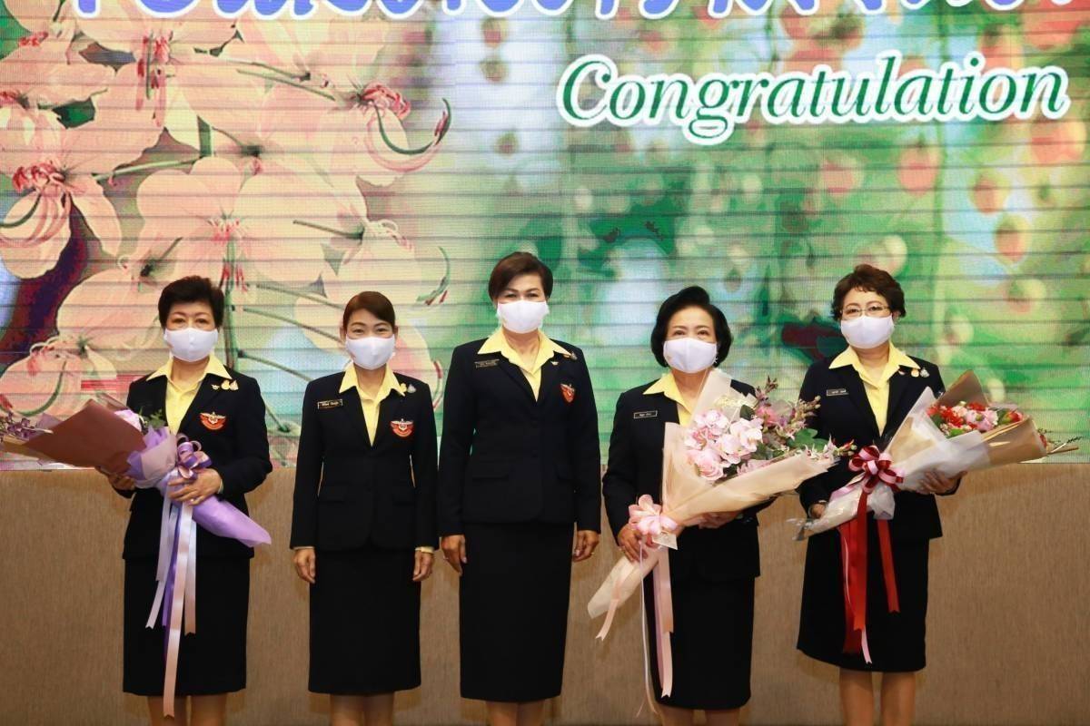 ๐๐๗ นายกสมาคมภริยาข้าราชการสำนักงานปลัดกระทรวงกลาโหม เป็นประธานการประชุมใหญ่สามัญประจำปี ๒๕๖๔ เพื่อแถลงนโยบายการดำเนินงาน