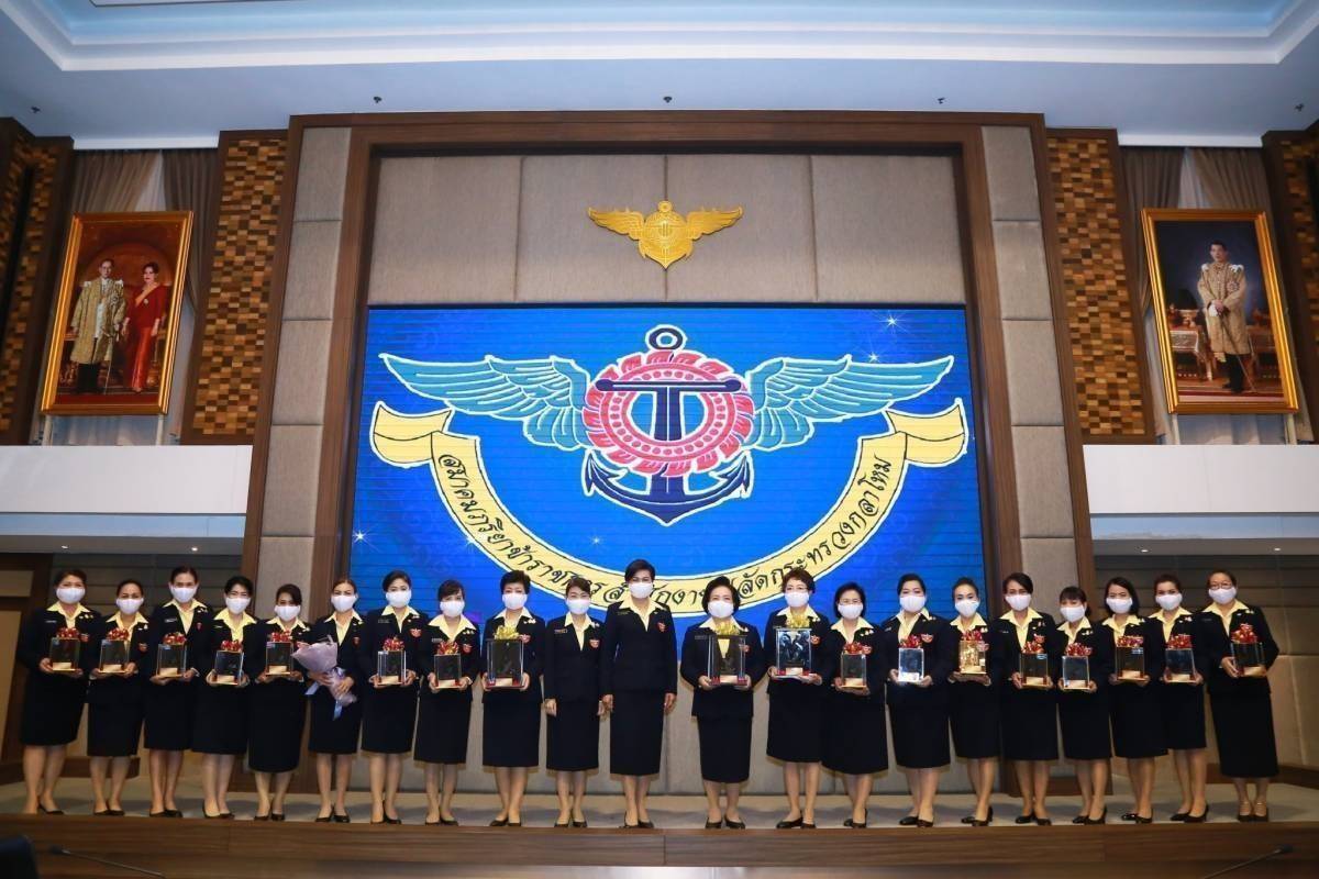 ๐๐๗ นายกสมาคมภริยาข้าราชการสำนักงานปลัดกระทรวงกลาโหม เป็นประธานการประชุมใหญ่สามัญประจำปี ๒๕๖๔ เพื่อแถลงนโยบายการดำเนินงาน