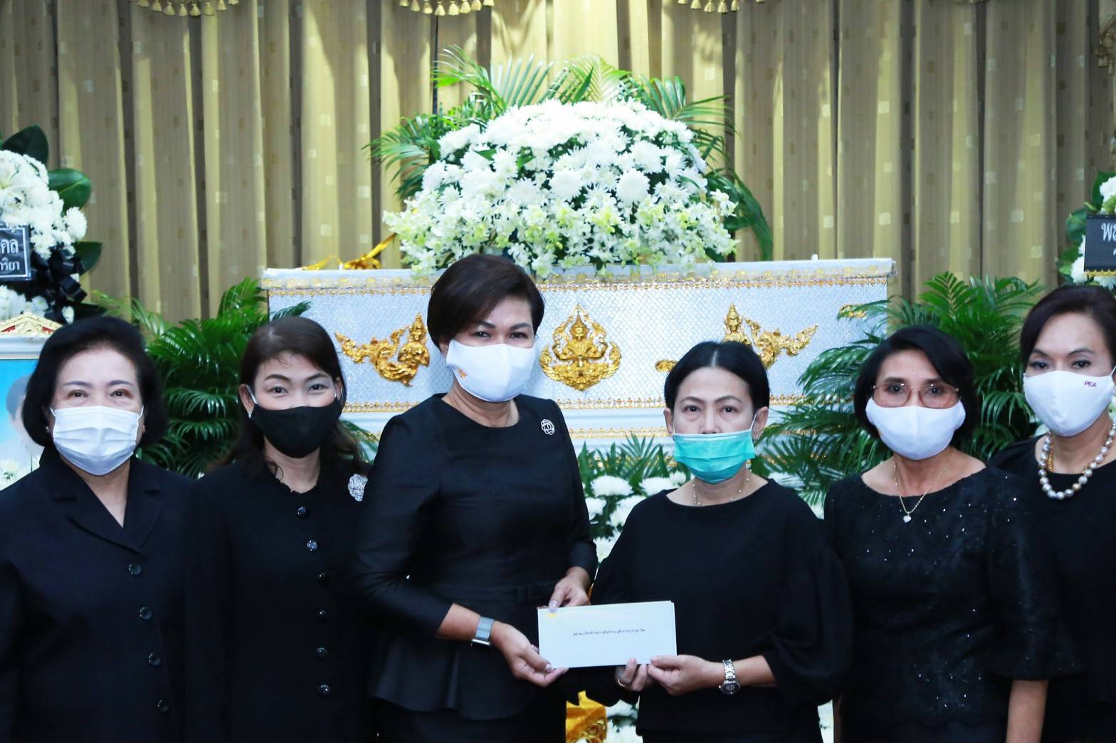 ๐๐๙ สมาคม​ภริยา​ข้าราชการ​สำนักงาน​ปลัด​กระทรวง​กลาโหม​ เป็นเจ้าภาพ​สวดพระอภิธรรม​
