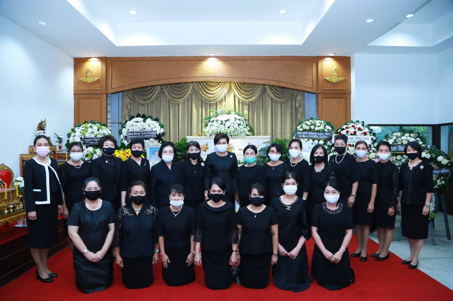๐๐๙ สมาคมภริยาข้าราชการสำนักงานปลัดกระทรวงกลาโหม เป็นเจ้าภาพสวดพระอภิธรรม