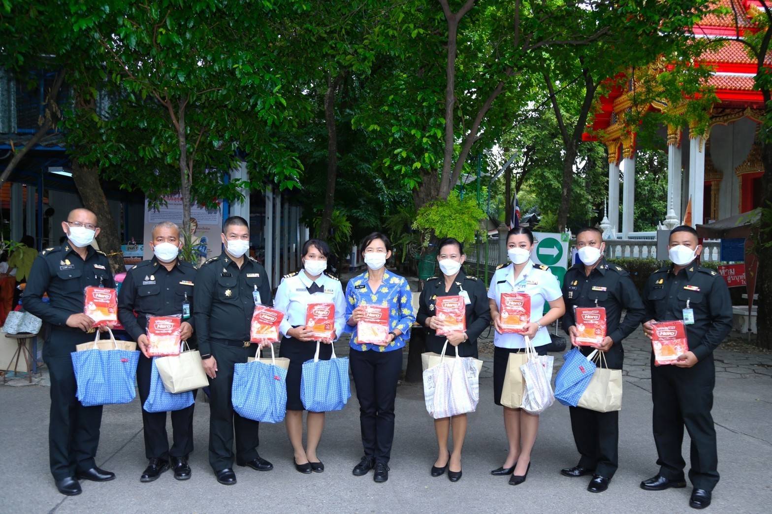 ๐๗๐ อุปนายก สคภ.สป. พร้อมด้วยคณะกรรมการสมาคมฯ ศึกษาดูงานโครงการบริหารจัดการขยะ รักษาสิ่งแวดล้อม ณ ศูนย์การเรียนรู้สิ่งแวดล้อม วัดจากแดง จ.สมุทรปราการ