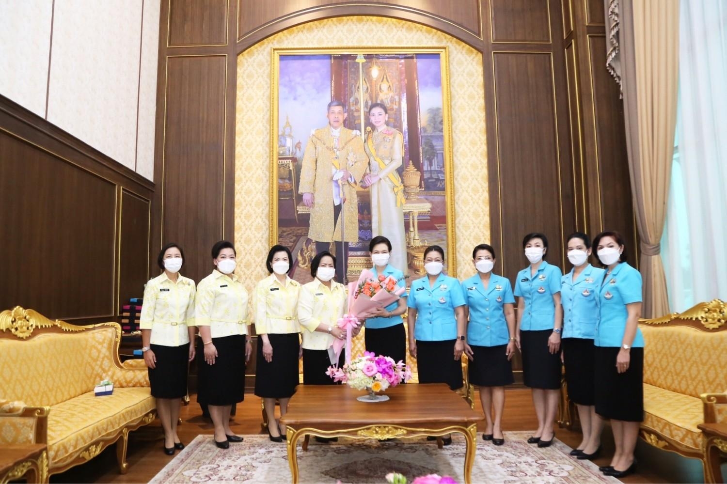 ๐๐๙ งานสานสัมพันธ์สมาคมแม่บ้านทหาร-ตำรวจ