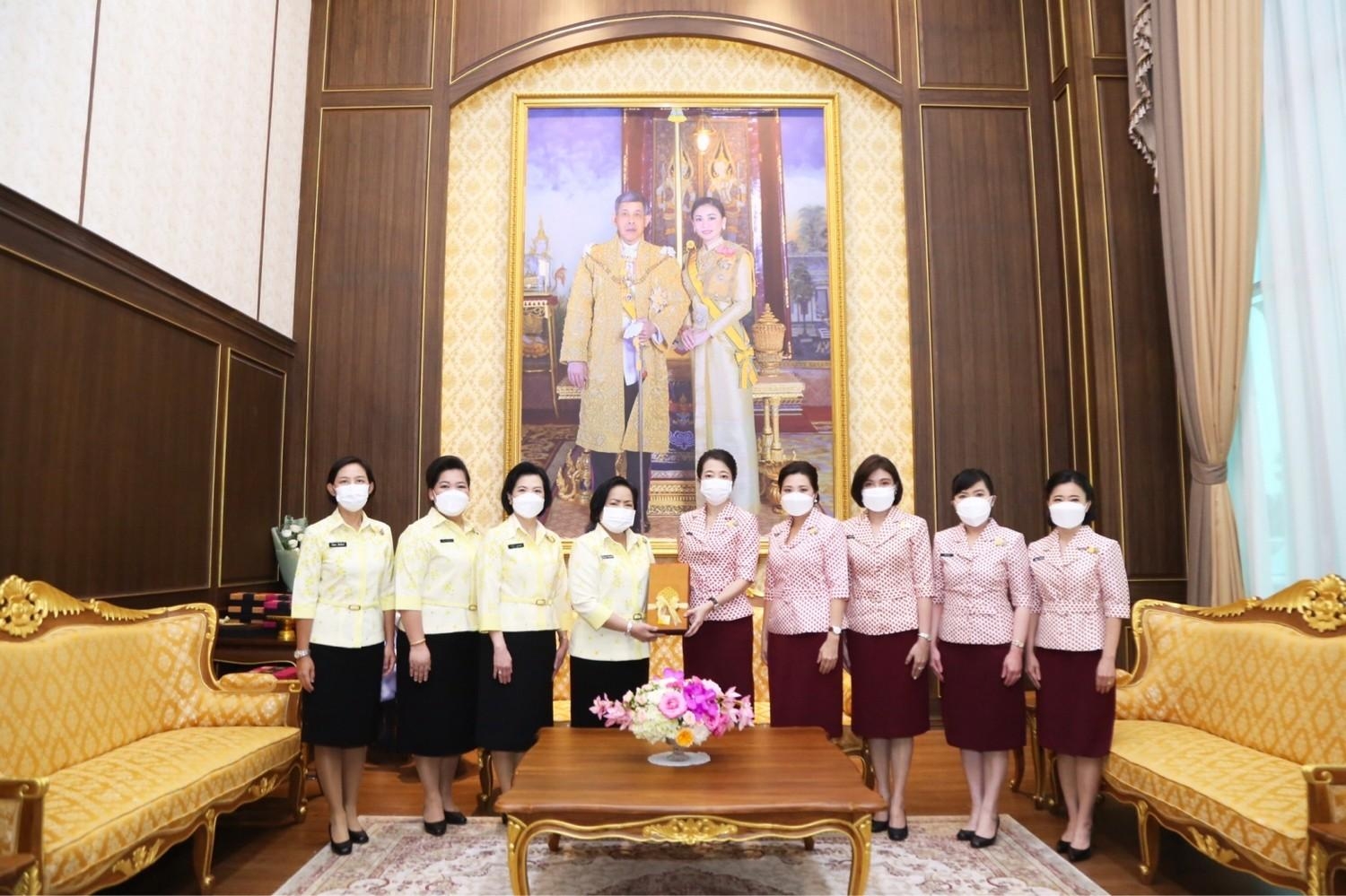 ๐๐๙ งานสานสัมพันธ์สมาคมแม่บ้านทหาร-ตำรวจ