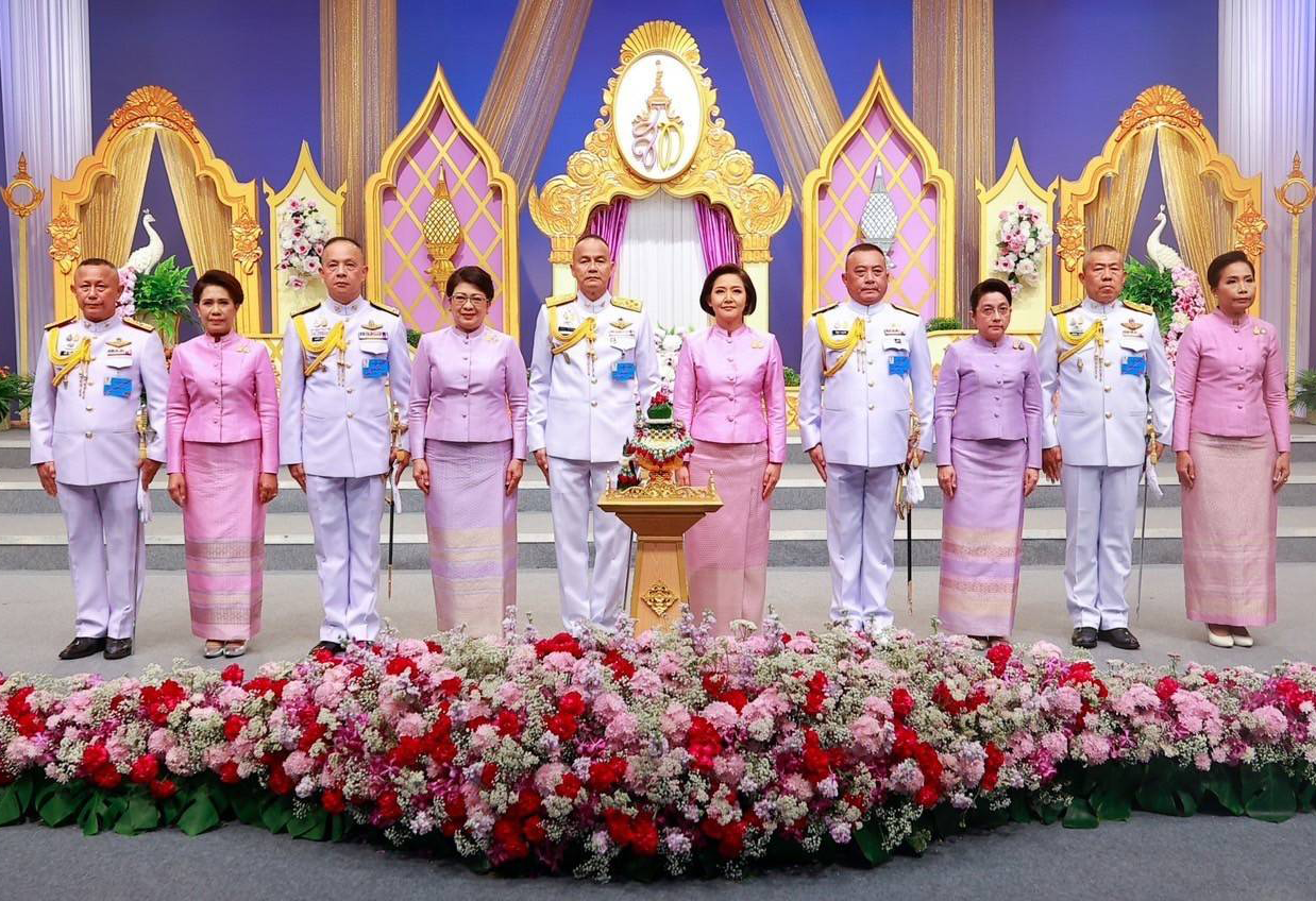 ๐๙๑ ปลัดกระทรวงกลาโหม พร้อมด้วยนายก สคภ.สป. นำคณะนายทหารชั้นผู้ใหญ่พร้อมภริยา บันทึกเทปอาเศียรวาท...