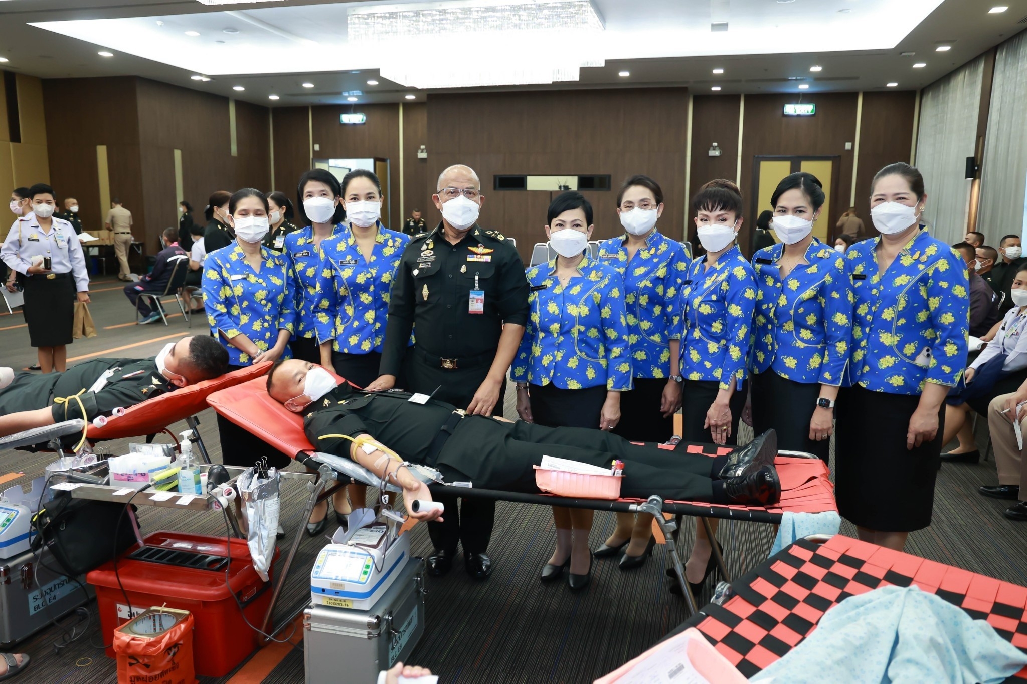 ๑๑๘ คณะกรรมการสมาคมฯ ร่วมกิจกรรมบริจาคโลหิตถวายเป็นพระราชกุศล