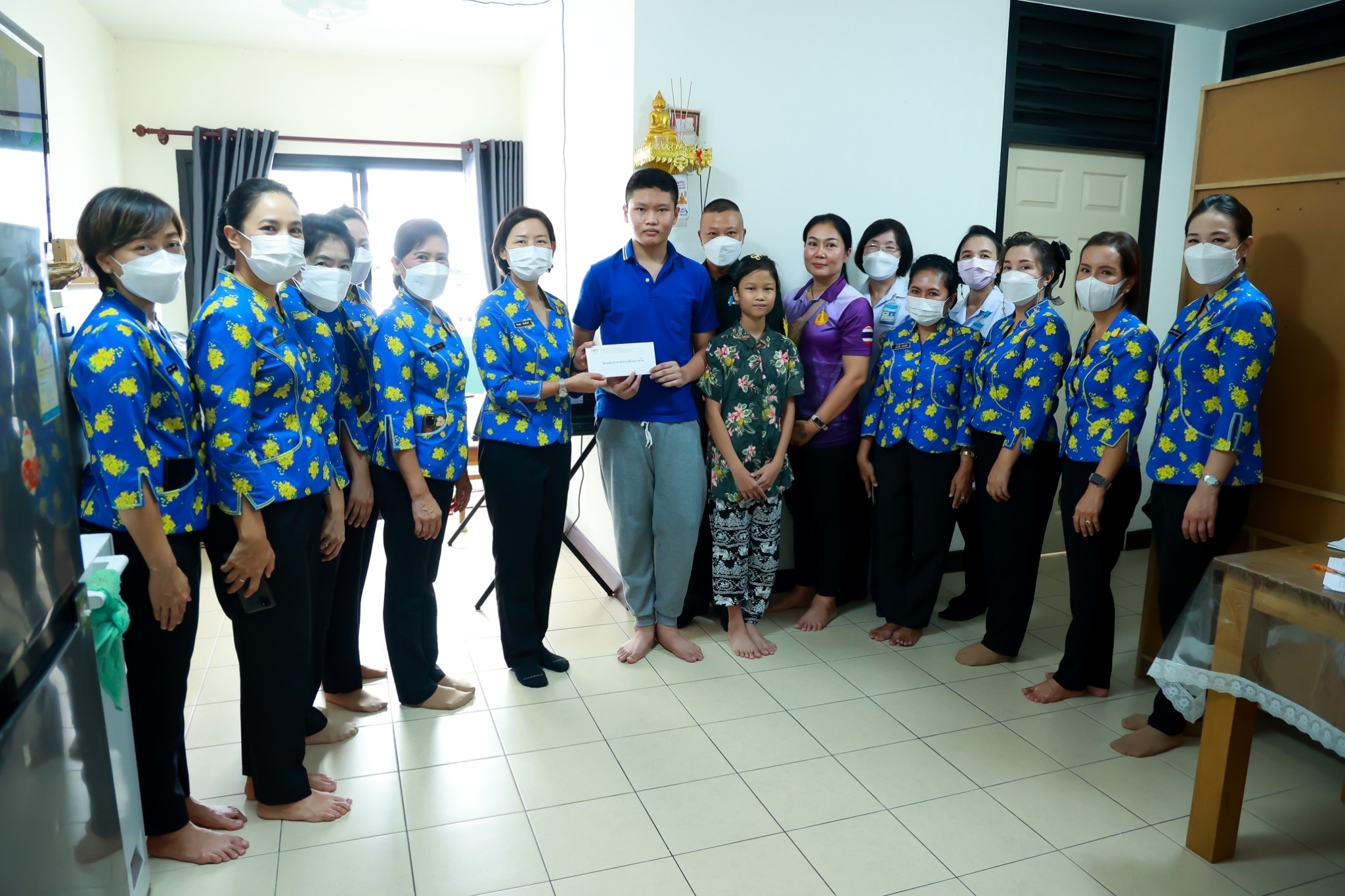 ๐๙๕ กิจกรรมโครงการสายใยรักษ์: เพื่อคนพิเศษ ตรวจเยี่ยมบุตรที่มีความต้องการพิเศษ
