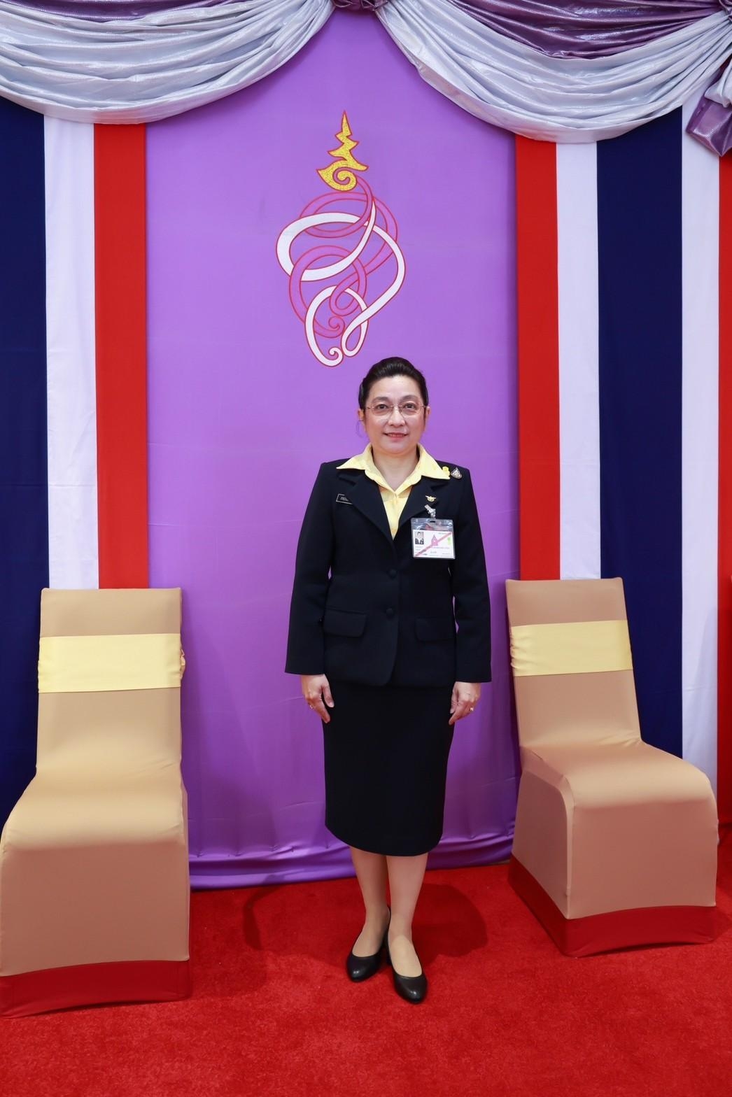 ๐๑๖ อุปนายกสมาคมฯ เป็นผู้แทนนายก สคภ.สป. เข้าร่วมพิธีเปิดงาน “สานสายใยเพื่อผลิตภัณฑ์สายใจไทย ๒๕๖๕”