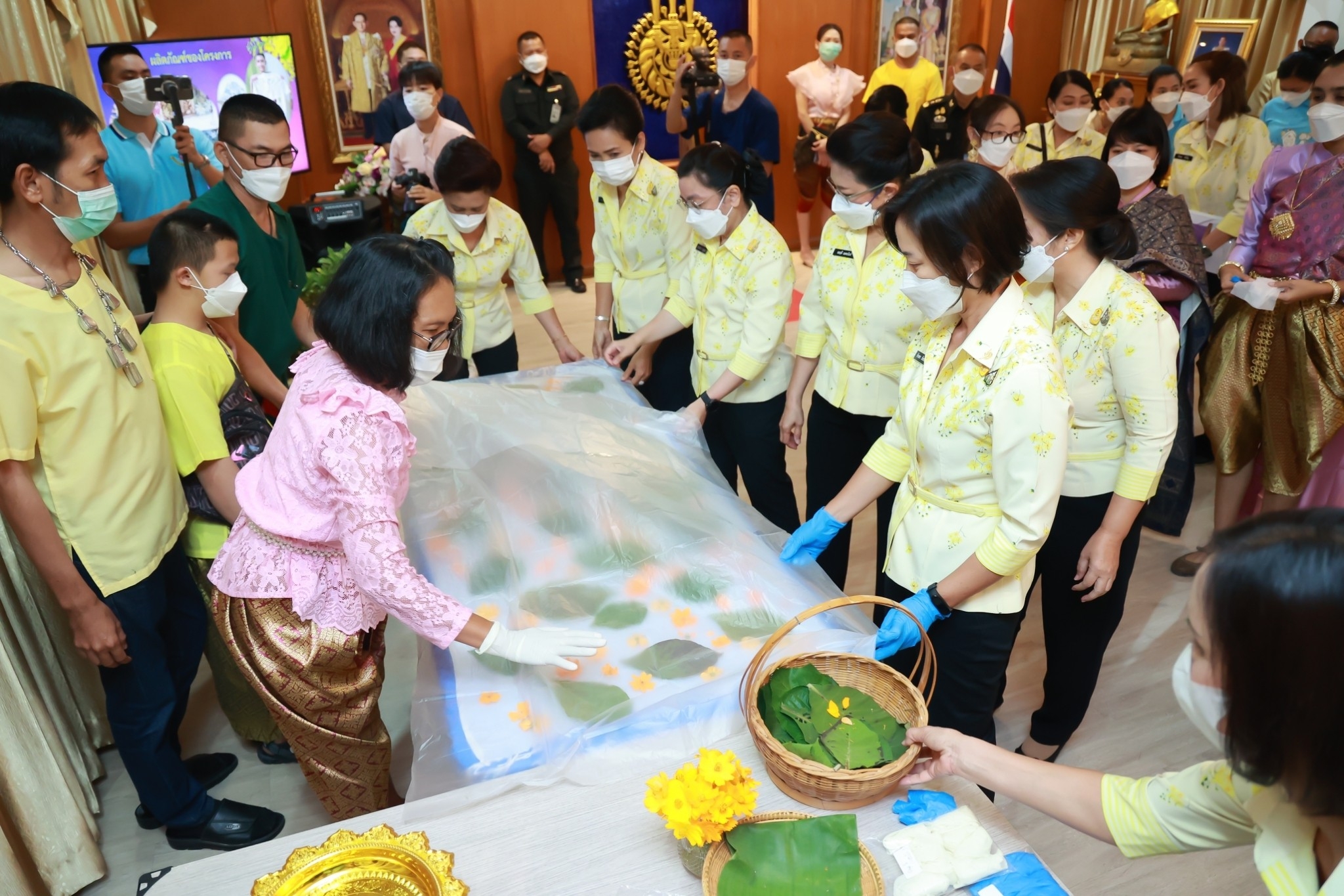 ๐๗๗ นายก สคภ.สป. พร้อมด้วยคณะกรรมการสมาคมฯ เดินทางไปตรวจเยี่ยมโครงการต่างๆ ของสมาคมฯ ณ ศอว.ศอพท. อ.เมือง จ.ลพบุรี