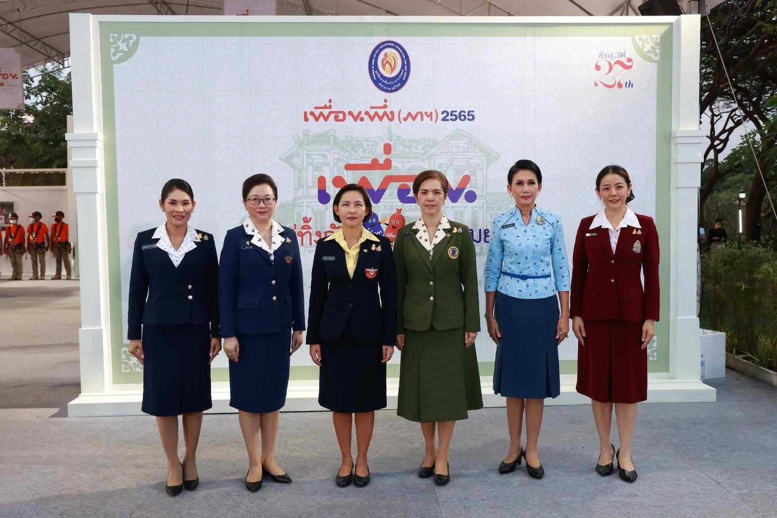 ๐๓๓ นายก สคภ.สป. เป็นประธานในพิธีเปิดกรวยถวายราชสักการะ ในงานเพื่อนพึ่ง(ภาฯ)