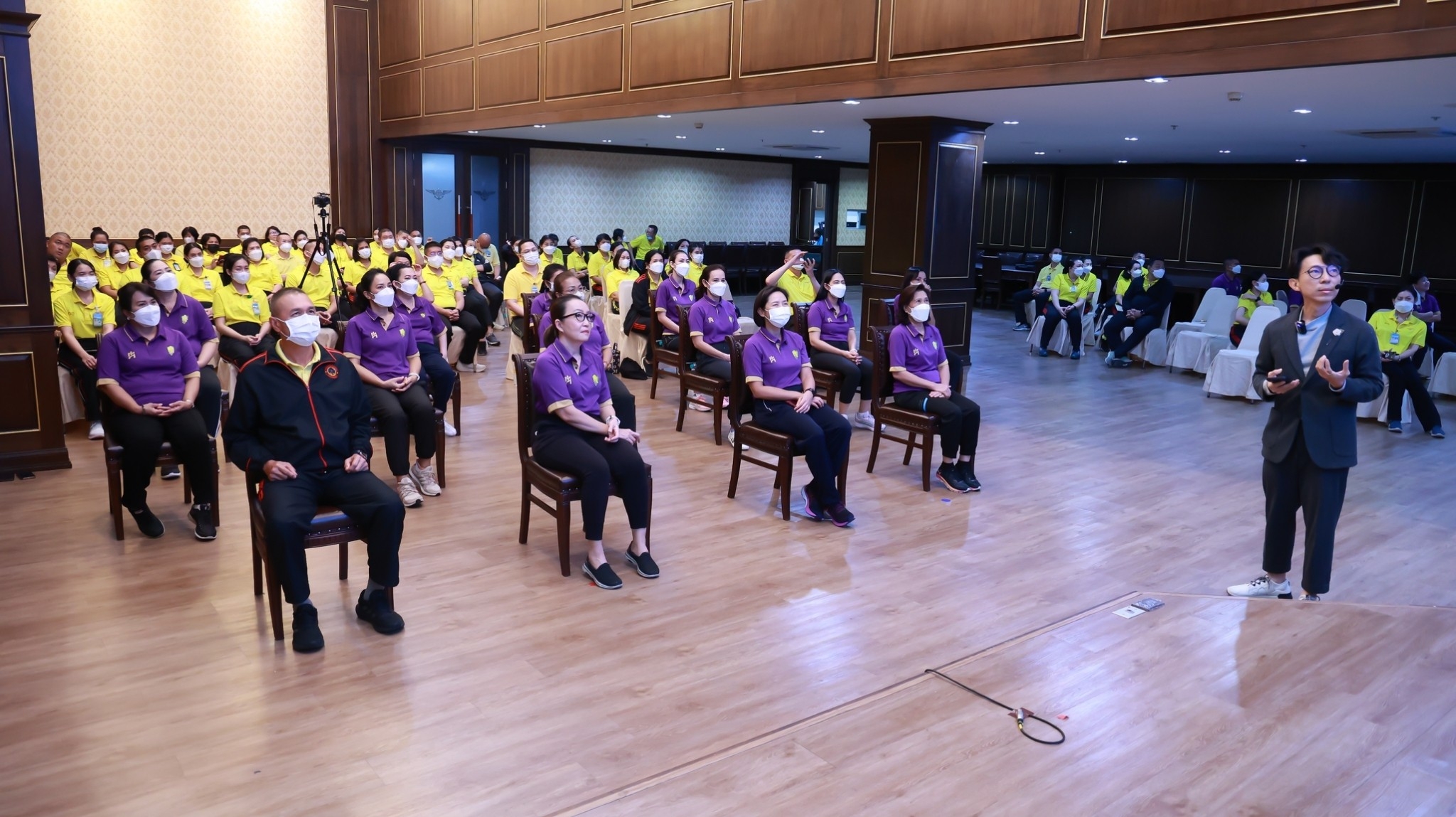 ๐๗๕ นายก สคภ.สป. พร้อมด้วยคณะกรรมการสมาคมฯ ร่วมกิจกรรม “โยคะเสริมความฟิต พิชิตออฟฟิศซินโดรม”