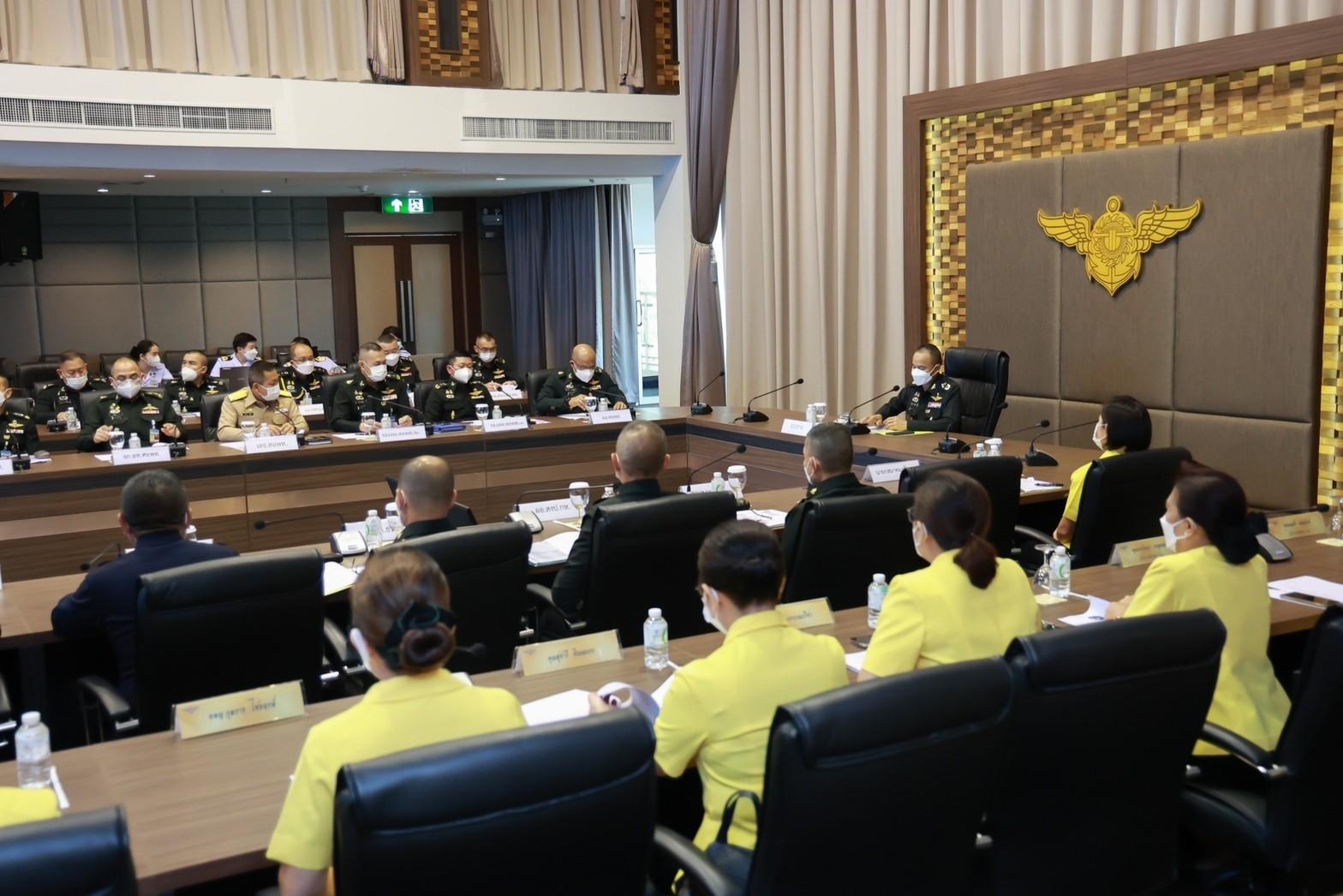 ๐๗๓ นายก สคภ.สป. เข้าร่วมการประชุมสรุปปัญหาข้อขัดข้องและแนวทางการแก้ไข ในการออกร้านงานกาชาดประจำปี ๒๕๖๕