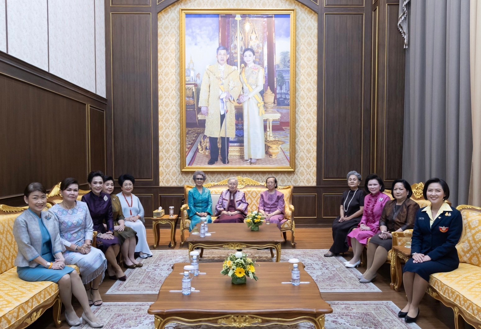 ๐๑๙ นายก สคภ.สป. เป็นประธานจัดงานเลี้ยงรับรอง เนื่องในโอกาสวันคล้ายวันสถาปนาสมาคมภริยาข้าราชการสำนักงานปลัดกระทรวงกลาโหม ครบรอบปีที่ ๓๓ (๙ พ.ย.๖๖)