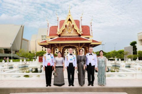 ๘๕ คอนเสิร์ตทัพฟ้าคู่ไทยเพื่อ "ชัยพัฒนา" ครั้งที่ ๑๗